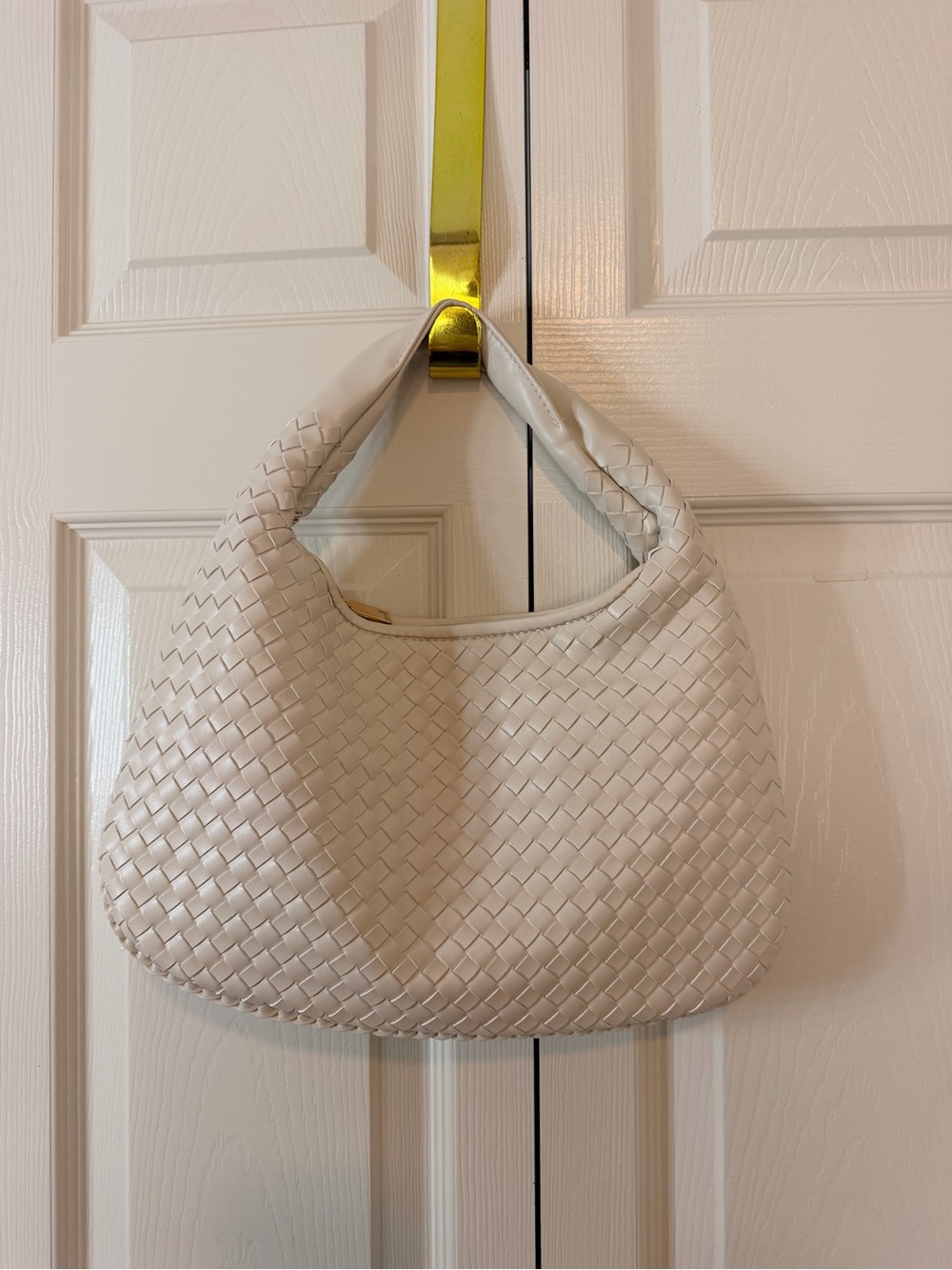 Woven Leather Hobo Bag in Cream - Minimalist Women’s Shoulder Bag